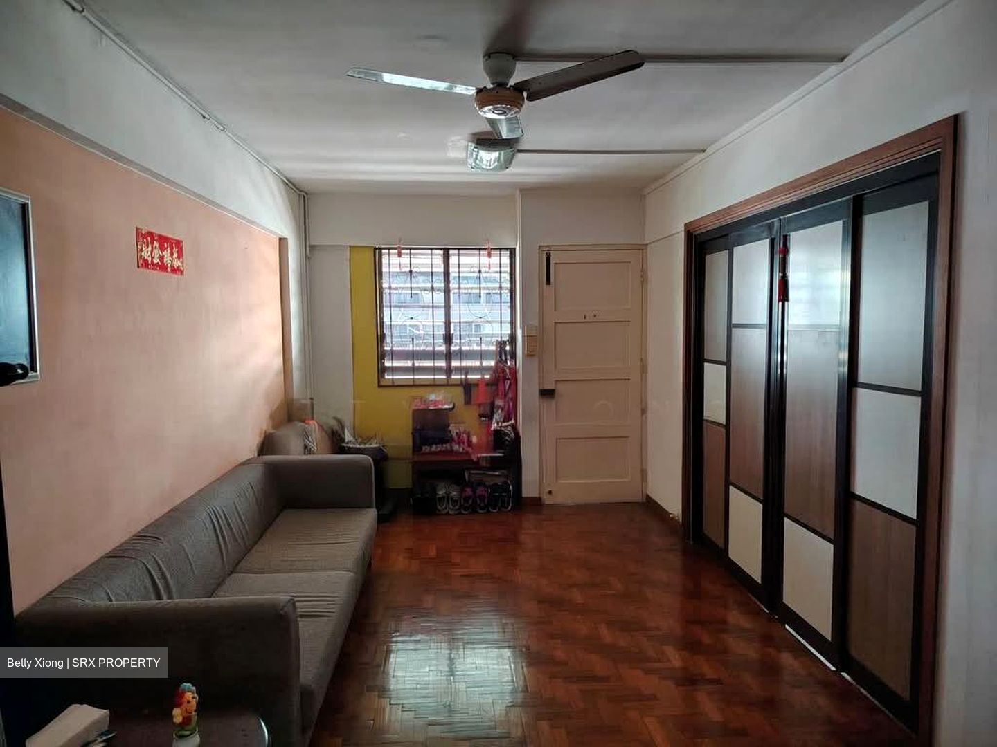 Blk 214 Bedok Town Centre (Bedok), HDB 3 Rooms #571394991